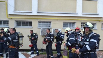 Aceștia sunt pompierii eroi care au evitat o tragedie la Spitalul de Urgență Suceava