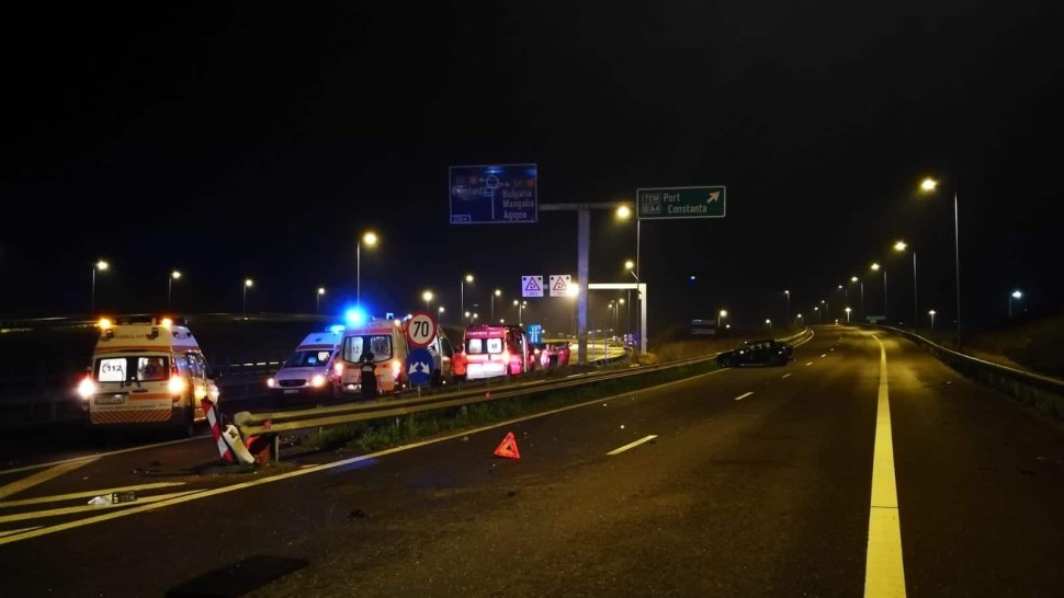 Mașina care a sunat singură la 112 și a transmis coordonatele unde a avut accident. Pasagerii habar n-aveau ce s-a întâmplat
