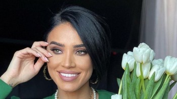 Cadou de lux primit de Adelina Pestrițu de la soțul ei Virgil Șteblea