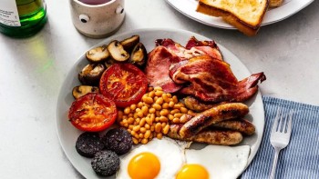 Mic dejun în jurul lumii. Ce se mănâncă la prima masă a zilei în diferite țări de la pești sărați și caviar la terci de pâine uscată și clătite cu de toate