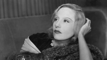 Pânza de păianjen a scriitoarei Cella Serghi. L-a iubit cu disperare pe Camil Petrescu dar el a refuzat să o ia de soție