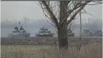 Război în Ucraina a cincea zi. Rușii avansează spre Odesa sute de tancuri merg spre Kiev. Putin a pus TREI CONDIȚII ca să oprească atacul