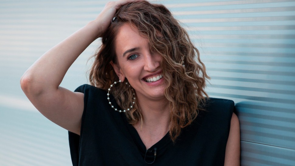 Cine este Ilona Brezoianu noul prezentator iUmor