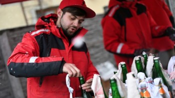 Celebrele arme ale ucrainenilor din orașe. Ce este cocktailul Molotov și de unde i se trage numele