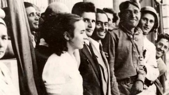 Cum a ales ucenicul de cizmar Nicolae Ceaușescu să o ia de nevastă pe textilista Lenuța a lui Briceag. Data primei lor întâlniri a fost mistificată ca să dea bine în regimul comunist