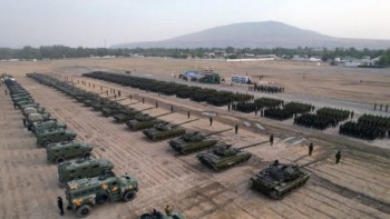 Serviciile secrete indicii clare că urmează invazia Ucrainei. Comandanții au primit ordine. Rusia neagă Putin nu vrea război