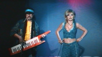 Alexandra Stan a lansat un videoclip identic cu cel al Gabrielei Atanasov