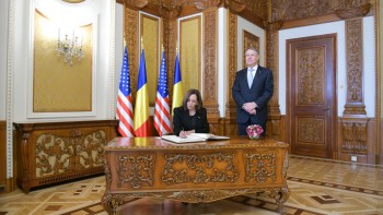 Kamala Harris în România. Declarațiile făcute de Klaus Iohannis și vicepreședintele SUA. FOTOVIDEO | UPDATE