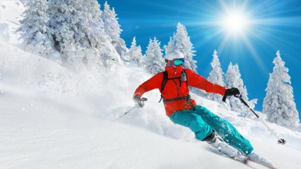 Sfaturi pentru ski. Lucruri pe care trebuie să le aibă în vedere pasionații de ski