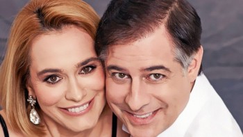 Poză rară cu Andreea Esca și socrii ei. Cine sunt părinții lui Alexander Eram