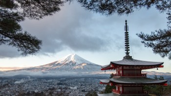 Japonia îi cere Rusiei insulele cedate după capitularea din al Doilea Război Mondial