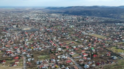 Acesta este orașul din România cu cele mai multe zile însorite din an. Sigur ați trecut prin el