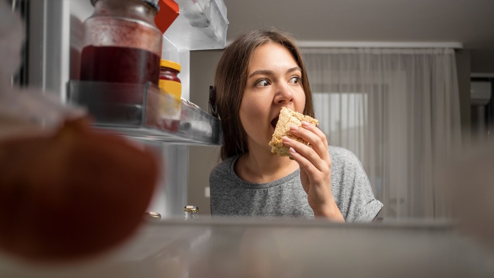 Top 6 pași pentru a renunța la mâncatul pe fond nervos