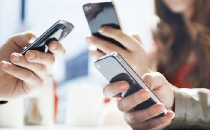 telefoane mobile