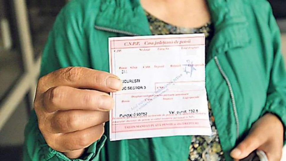 Pensionarii români pot beneficia de un talon de pensie electronic. Care sunt condițiile și cum se obține