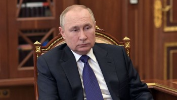 Vladimir Putin marcat de război. Cum i-a fost copilăria