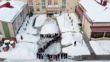 Misterul literei Z de pe tancurile rușești. Ce înseamnă și cum a devenit simbol al celor care susțin războiul lui Putin