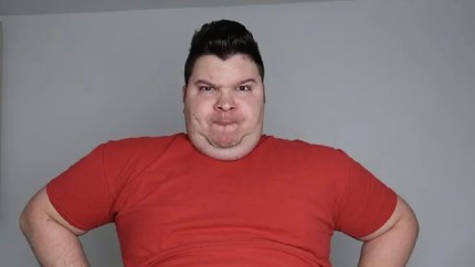 Spectacolul extrem al youtuberului care s-a îngrășat 100 de kilograme în fața camerelor