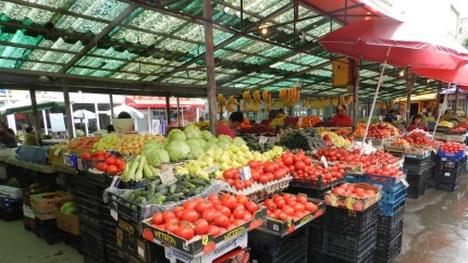 Lista celor mai contaminate alimente de pe piață. Locul 1 ocupat de unele fructe care apar primăvara