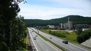 Cum se va face decongestionarea traficului rutier pe Valea Prahovei. Separarea căilor turistice de cele de tranzit