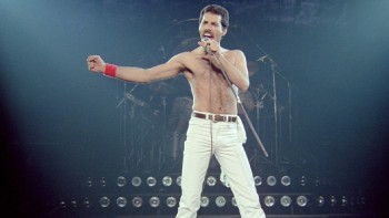 Cum a ajuns Coreea de Sud să aibă o statuie cu Freddie Mercury. Opt ani s-a chinuit un om de afaceri ca să obțină aprobare