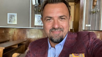 Înainte să devină artist Horia Brenciu a practicat o meserie foarte căutată astăzi. Din ce și-a câștigat el primii bani