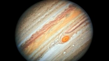 Asemănări izbitoare între satelitul lui Jupiter și Groenlanda. Dacă există apă există și viață