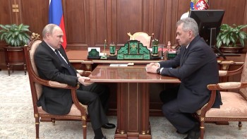 Vladimir Putin anunță că eliberarea Mariupolului este un succes. Un nou ajutor american important pentru Ucraina