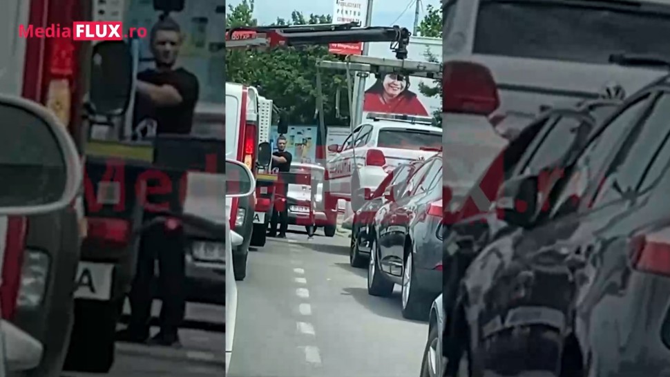VIDEO EXCLUSIV. Noaptea minții în București. O mașină de poliție parcată neregulamentar ridicată de ADP Sector 1