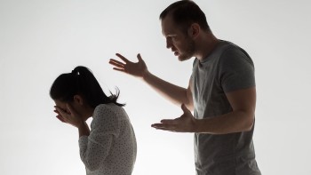 Cum faci față unui abuz emoțional