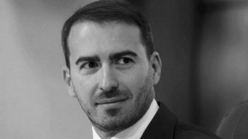 A șasea moarte misterioasă. Un alt manager al Gazprom și-a pierdut viața rușii spun că a căzut de pe o stâncă