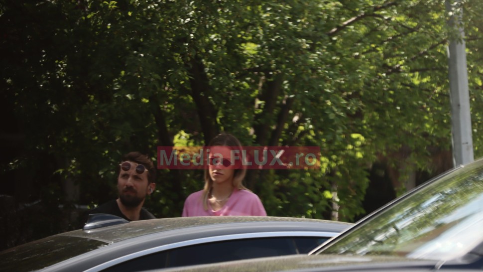 Dani Oțil demonstrează încă o dată cine conduce... în casă. Ce s-a întâmplat cu Gabriela Prisăcariu Oțil de-a avut nevoie de ajutorul soțului | IMAGINI PAPARAZZI