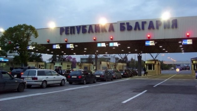 Bulgarii i-au dat afară pe refugiații ucraineni din hotelurile de pe litoral. Oamenii vin acum în România