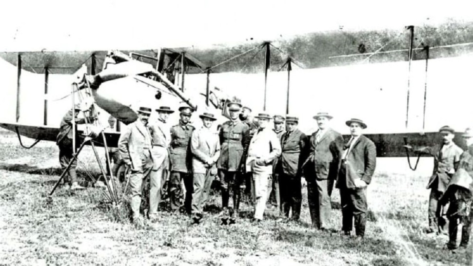Un grec omul care a plătit primul bilet de avion în România. Cursa lui a intrat în istorie ca fiind inaugurarea aviației civile românești