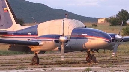 Avionul fantomă care a survolat România și alte câteva țări a fost găsit abandonat în Bulgaria. Cei doi pasageri au dispărut subit