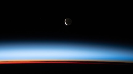 Numele tău poate ajunge pe Lună Înscrie-te gratuit. NASA lansează o navă spaţială ce va orbita satelitul Pământului