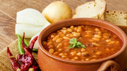 Rețetă iahnie de fasole. Un mare deliciu