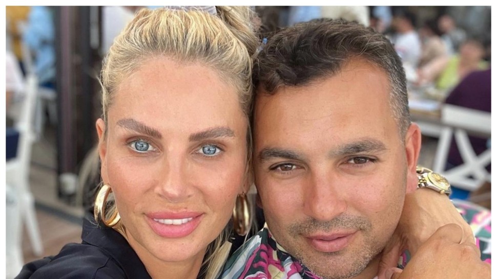 Andreea Bănică fără filtru pe Instagram. Cum arată artista în realitate | VIDEO