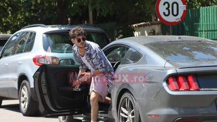 Frumușelul Cuza de la Noaptea Târziu la masă cu o brunetă. Să fie ea aleasa  | IMAGINI PAPARAZZI