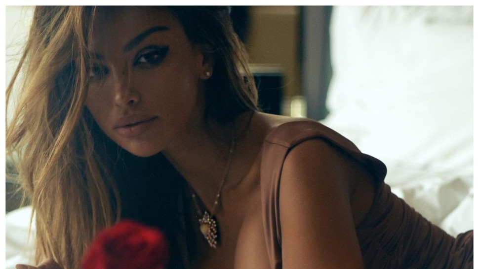 Ce ar alege Mădălina Ghenea între somn mâncare și... sex | VIDEO
