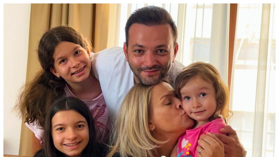 Mihai Morar vacanță de vis alături de toată familia. DJ-ul Radio ZU emite povești frumoase din concediu | VIDEO