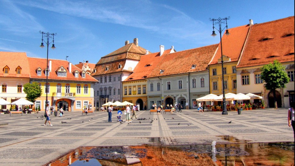 Agențiile de turism care au organizat sejururi în România pentru vizitatorii străini primesc bani de la stat