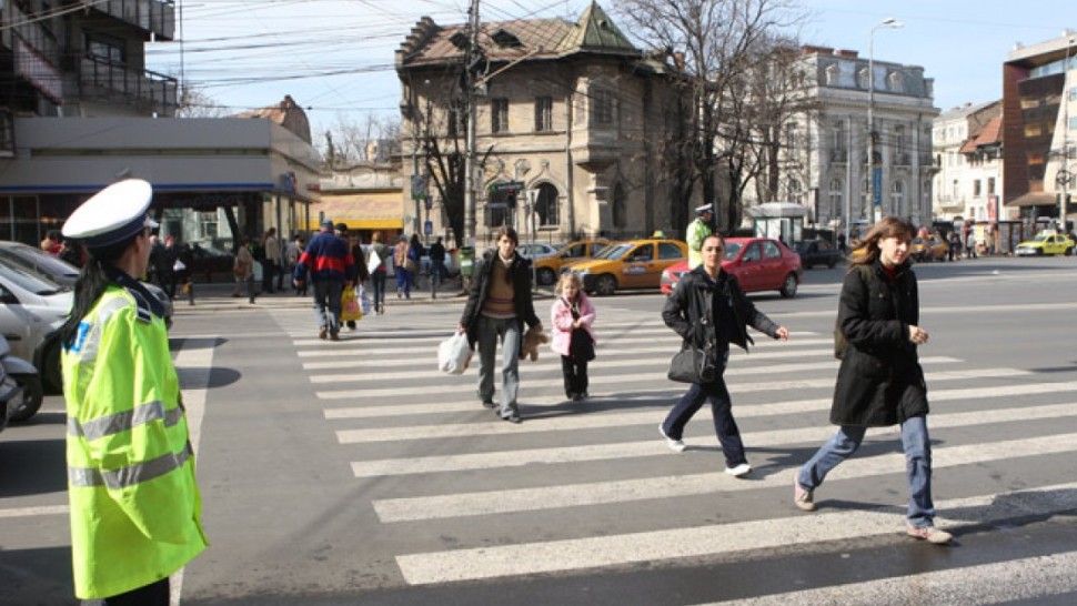 Cod Rutier 2022. Noi reguli pentru pietoni. Se dau amenzi uriașe în România