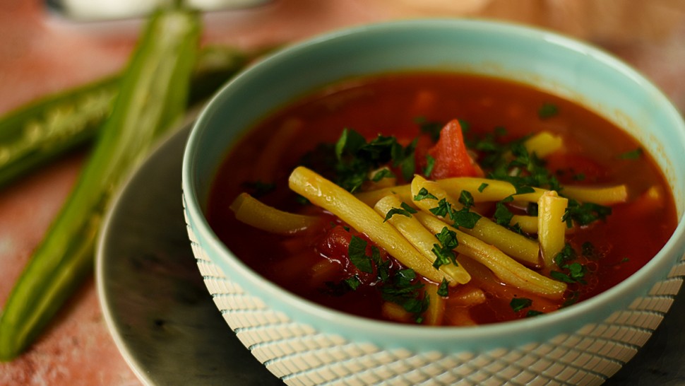 Rețetă ciorbă de fasole verde. Perfectă pentru acest sezon