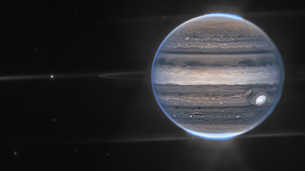 Imagini incredibile cu planeta Jupiter obținute în premieră cu telescopul James Webb. Detalii cu aurore furtuni gigantice și inelele planetei