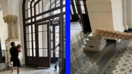 Incident teribil la Primăria Capitalei. Un copil a ajuns la spital după ce a căzut de pe o coloană decorativă. A fost deschisă o anchetă