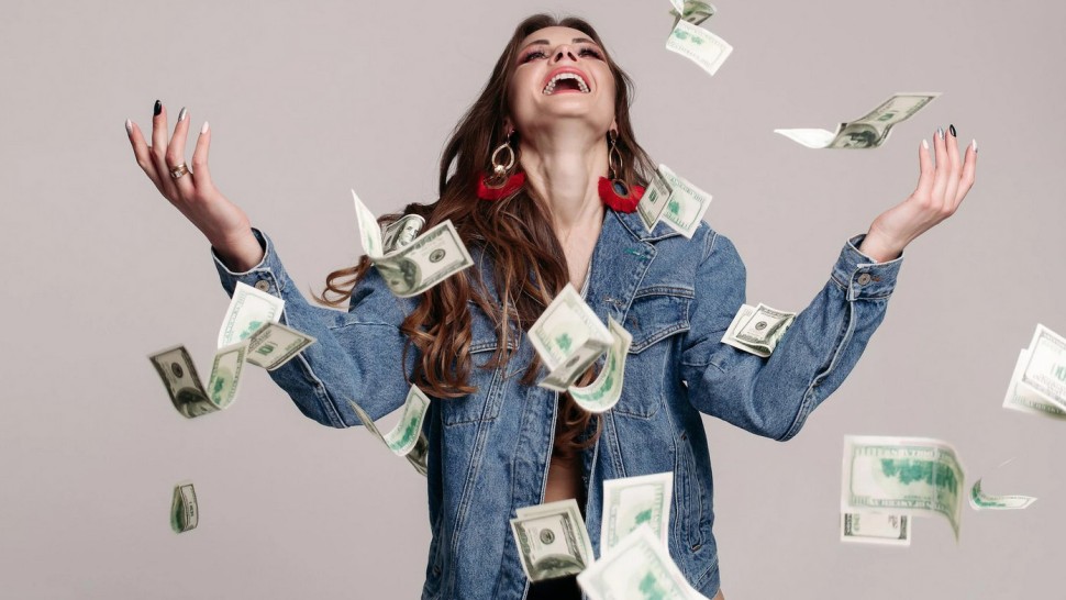 Veste bună pentru români A crescut salariu mediu