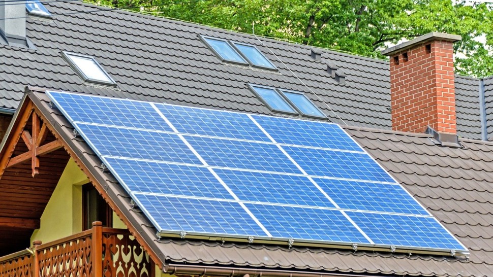 Vești bune pentru românii care vor să-și monteze panouri fotovoltaice. ANUNȚ de ultimă oră de la ANRE