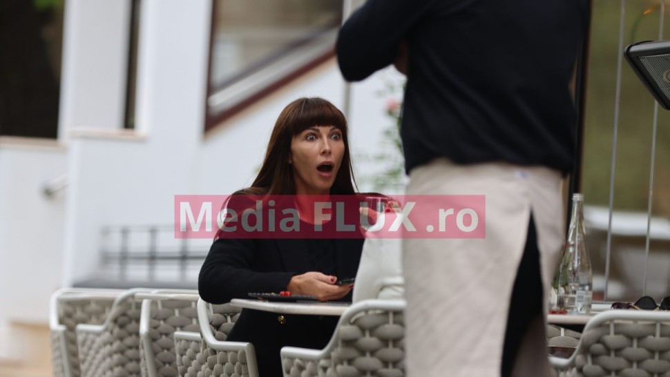 Ilinca Vandici cu gura până la... sprâncene într-o dispoziție de zile mari. Privește-o cum râde și cum jubilează de fericire | IMAGINI PAPARAZZI