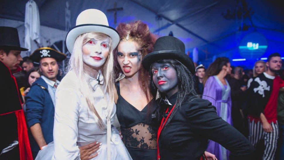Petrecerea de Halloween de la Bran un record din punct de vedere cheltuieli. Suma fabuloasă scoasă din buzunar de organizatori